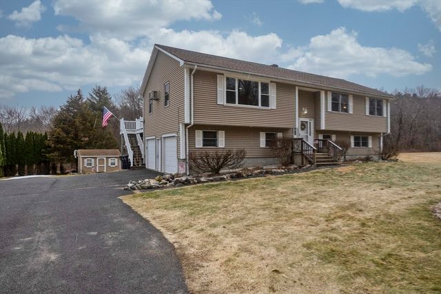 206 Franklin Street, Belchertown, MA 01007