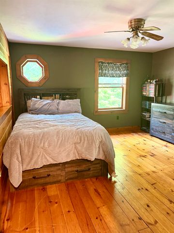 83 main Street, Sandown, NH 03873