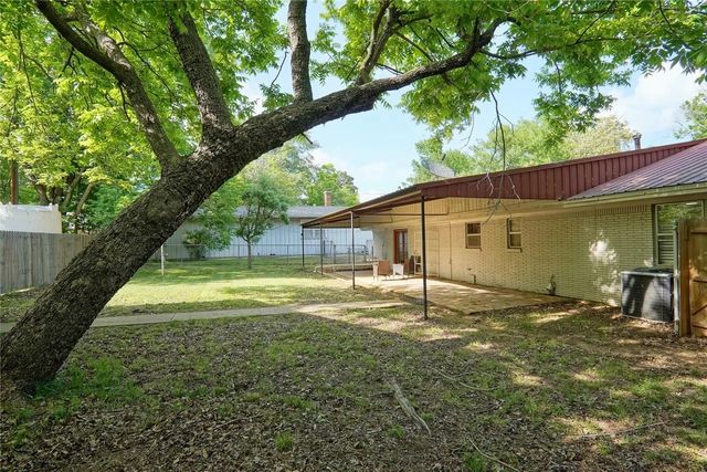 580 33rd Street SE, Paris, TX 75460