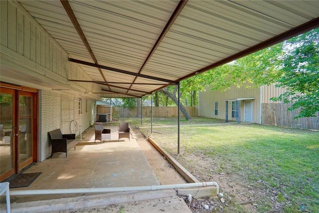 580 33rd Street SE, Paris, TX 75460