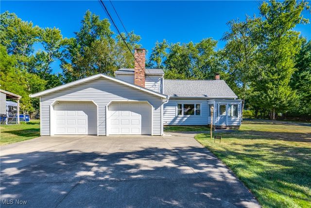 1801 49th Street NW, Canton, OH 44709