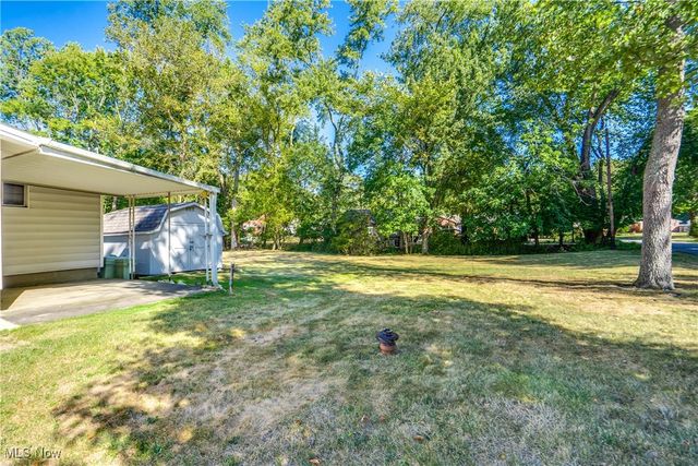 1801 49th Street NW, Canton, OH 44709