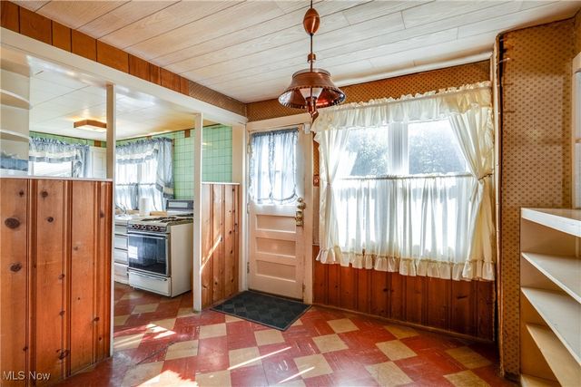 1801 49th Street NW, Canton, OH 44709