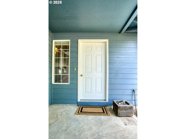 2317 Sw PEGGY St, Mc Minnville, OR 97128