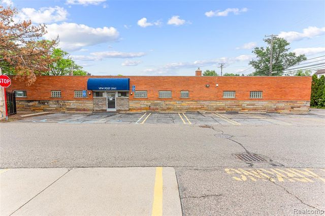 31611 Plymouth Road, Livonia, MI 48150