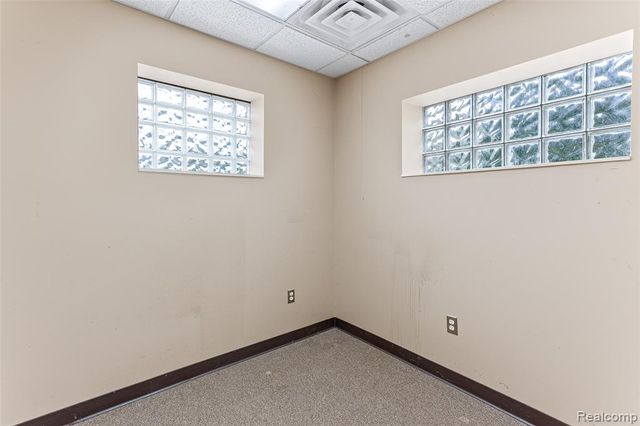 31611 Plymouth Road, Livonia, MI 48150