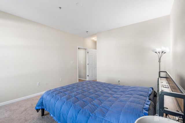 1514 Hudson Circle, Highland Park, NJ 08904