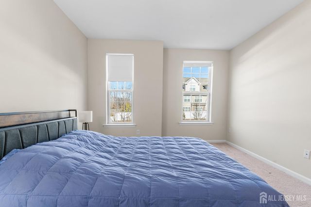 1514 Hudson Circle, Highland Park, NJ 08904