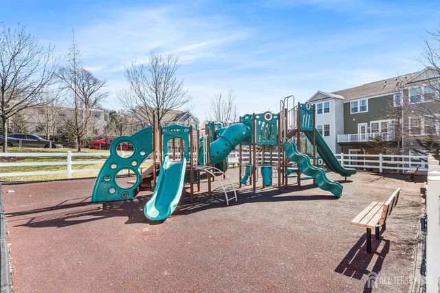 1514 Hudson Circle, Highland Park, NJ 08904