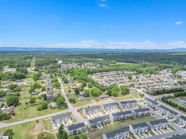 26 High Pine Trail, Greenville, SC 29617