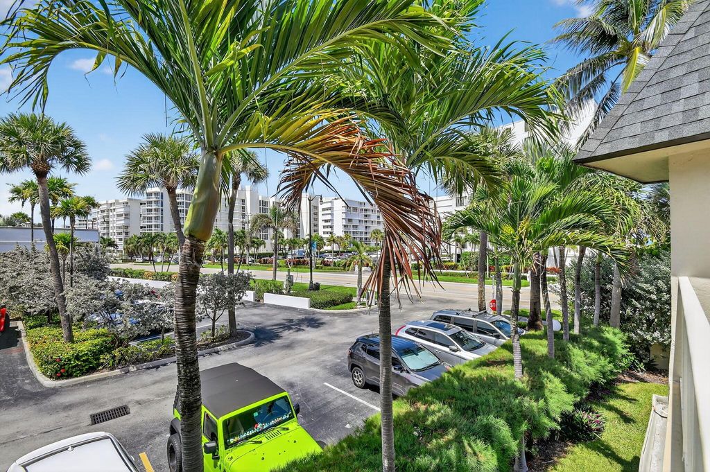 3601 S Ocean Boulevard 105, Palm Beach, FL 33480