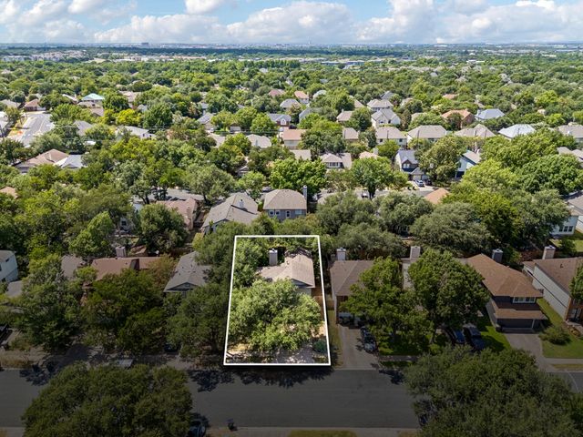 12812 Steeple Chase DR, Austin, TX 78729