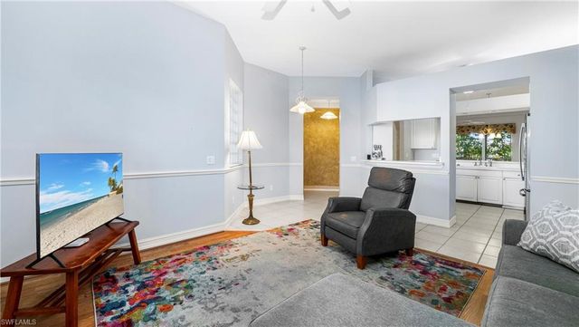 780 Bentwater CIR 102, Naples, FL 34108