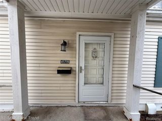 41719 BROQUET Drive, Novi, MI 48167