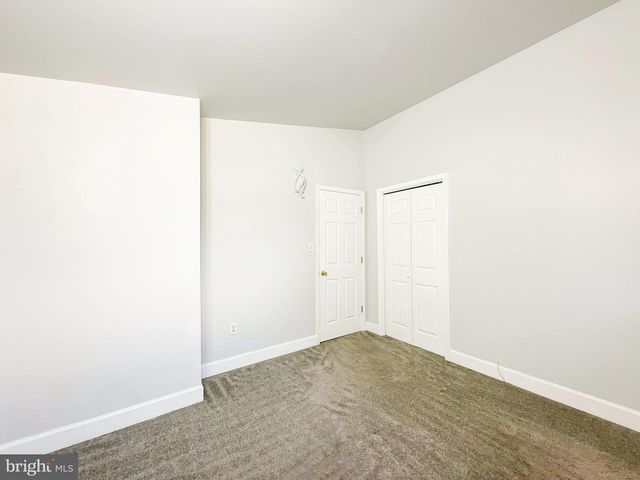 5504 WESTMINSTER CT, Temple Hills, MD 20748