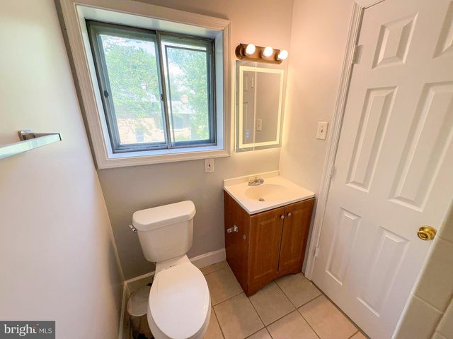 5504 WESTMINSTER CT, Temple Hills, MD 20748