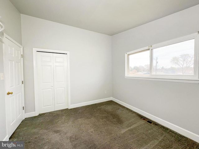 5504 WESTMINSTER CT, Temple Hills, MD 20748