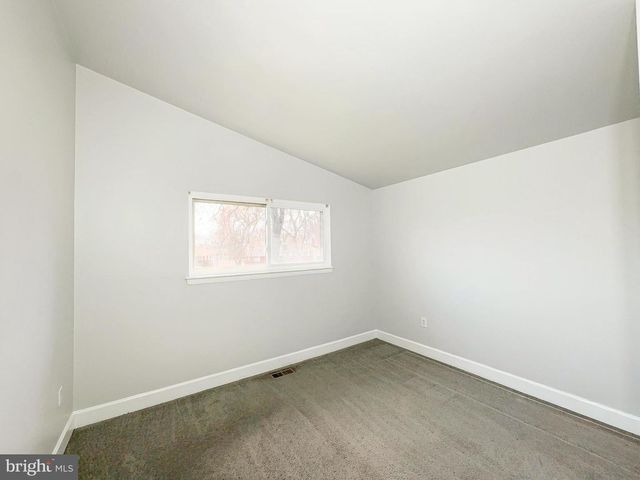 5504 WESTMINSTER CT, Temple Hills, MD 20748