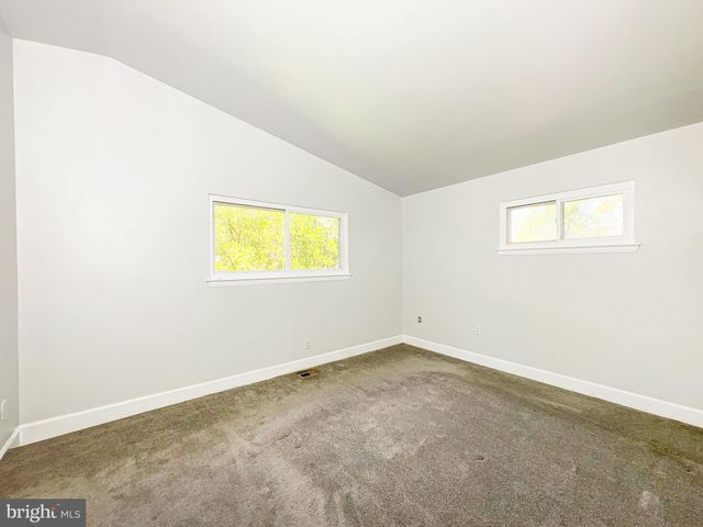 5504 WESTMINSTER CT, Temple Hills, MD 20748