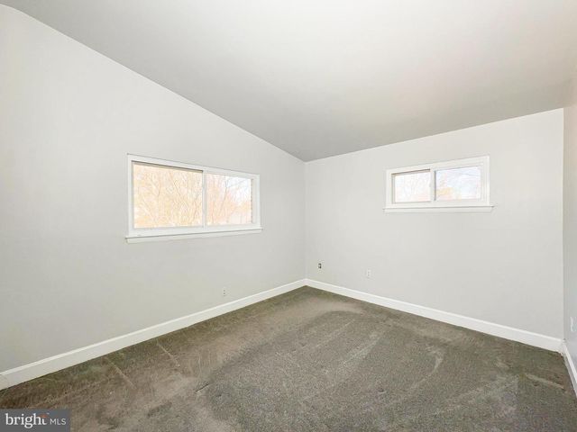 5504 WESTMINSTER CT, Temple Hills, MD 20748