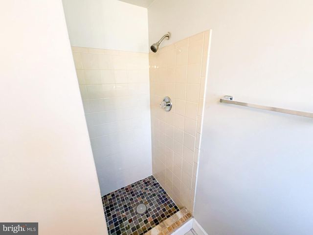 5504 WESTMINSTER CT, Temple Hills, MD 20748