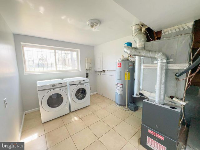 5504 WESTMINSTER CT, Temple Hills, MD 20748