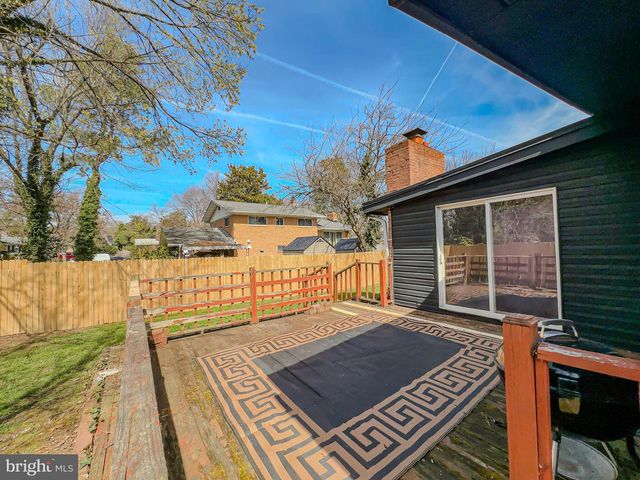 5504 WESTMINSTER CT, Temple Hills, MD 20748