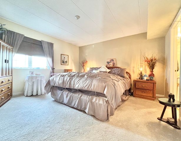 402 Sturdy Road 2c, Valparaiso, IN 46383