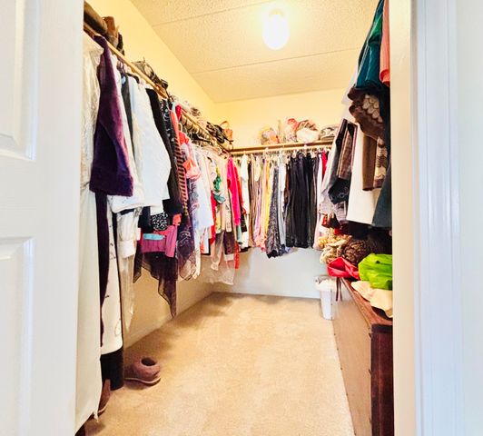 402 Sturdy Road 2c, Valparaiso, IN 46383