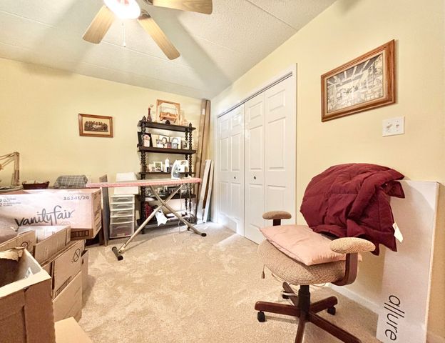 402 Sturdy Road 2c, Valparaiso, IN 46383