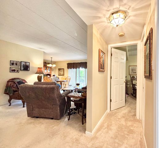 402 Sturdy Road 2c, Valparaiso, IN 46383