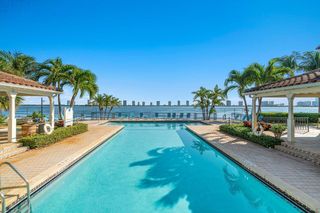 1140 Lake Shore Drive 202, Lake Park, FL 33403