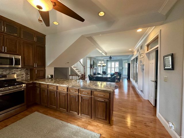 705 W 4th Street, Bloomington, IN 47404