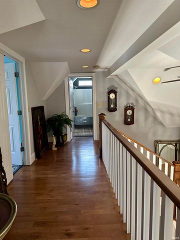 705 W 4th Street, Bloomington, IN 47404
