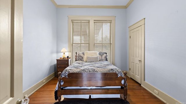 418 S Santa Clara, New Braunfels, TX 78130