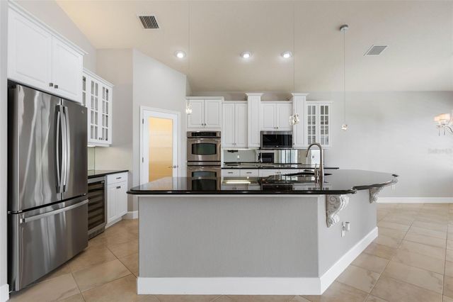 37 N WATERVIEW DRIVE, Palm Coast, FL 32137