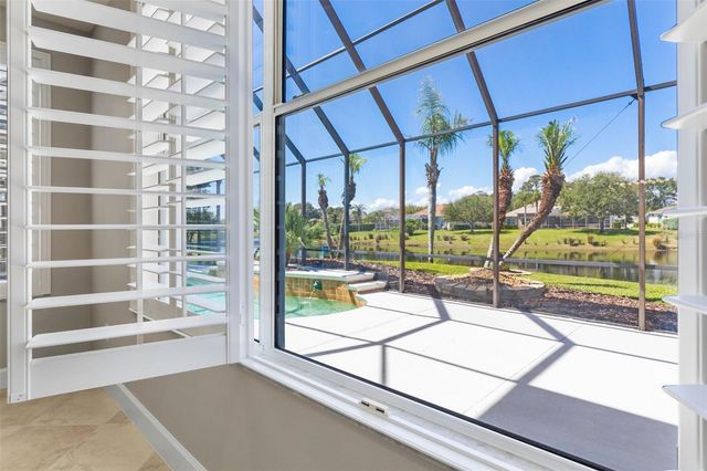 37 N WATERVIEW DRIVE, Palm Coast, FL 32137