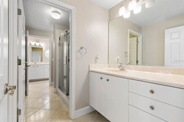 37 N WATERVIEW DRIVE, Palm Coast, FL 32137