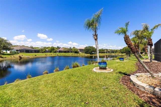 37 N WATERVIEW DRIVE, Palm Coast, FL 32137