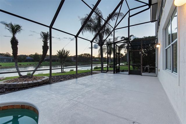 37 N WATERVIEW DRIVE, Palm Coast, FL 32137