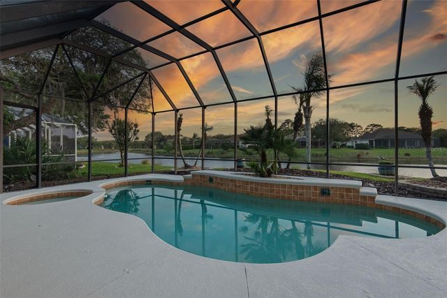 37 N WATERVIEW DRIVE, Palm Coast, FL 32137