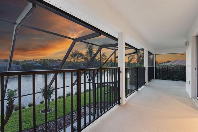 37 N WATERVIEW DRIVE, Palm Coast, FL 32137