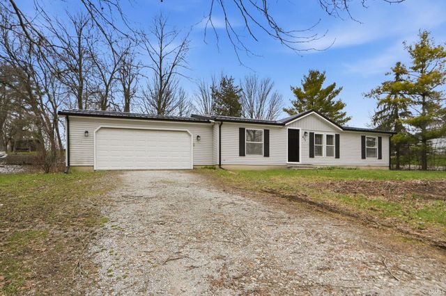 401 S 5th Street, Albion, IN 46701