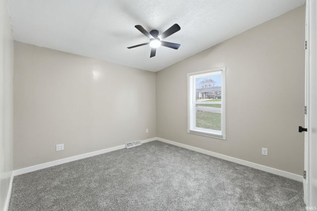 401 S 5th Street, Albion, IN 46701