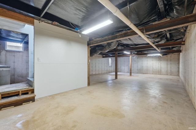 401 S 5th Street, Albion, IN 46701