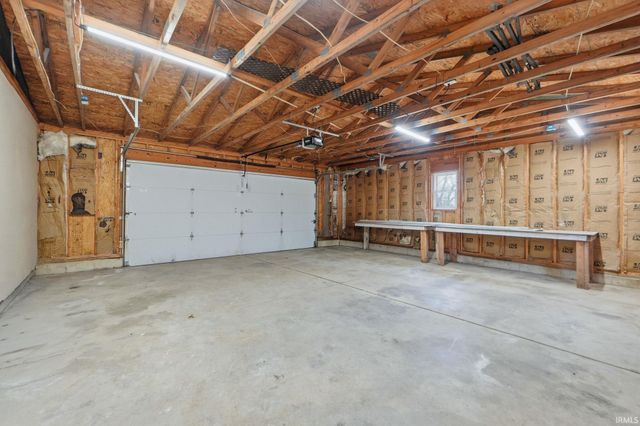 401 S 5th Street, Albion, IN 46701