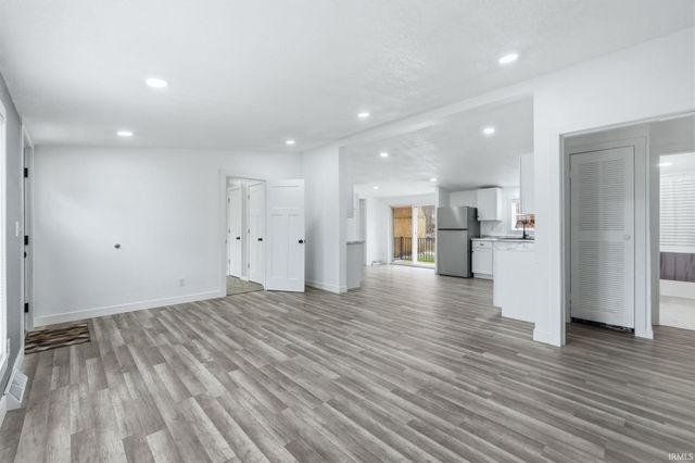 401 S 5th Street, Albion, IN 46701