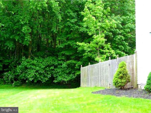 138 LAMPLIGHTER CT, Marlton, NJ 08053