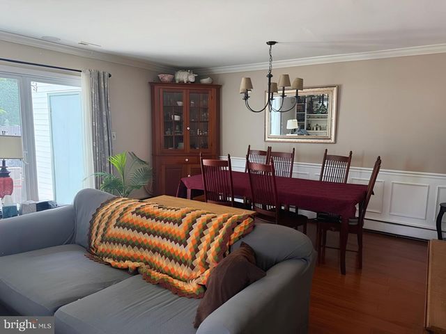 138 LAMPLIGHTER CT, Marlton, NJ 08053