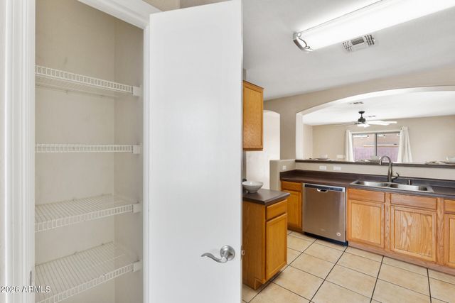 5808 S 32ND Avenue, Phoenix, AZ 85041